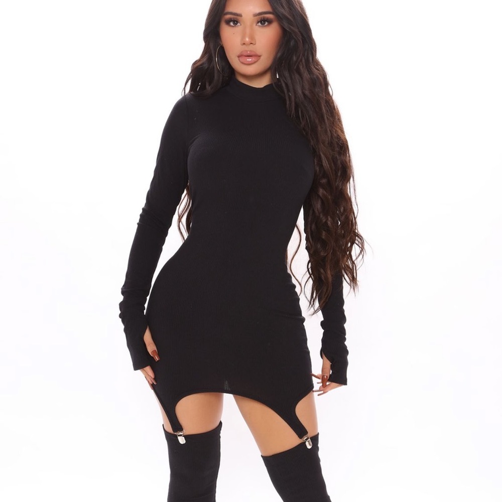 Fashion Nova polished garter set XS